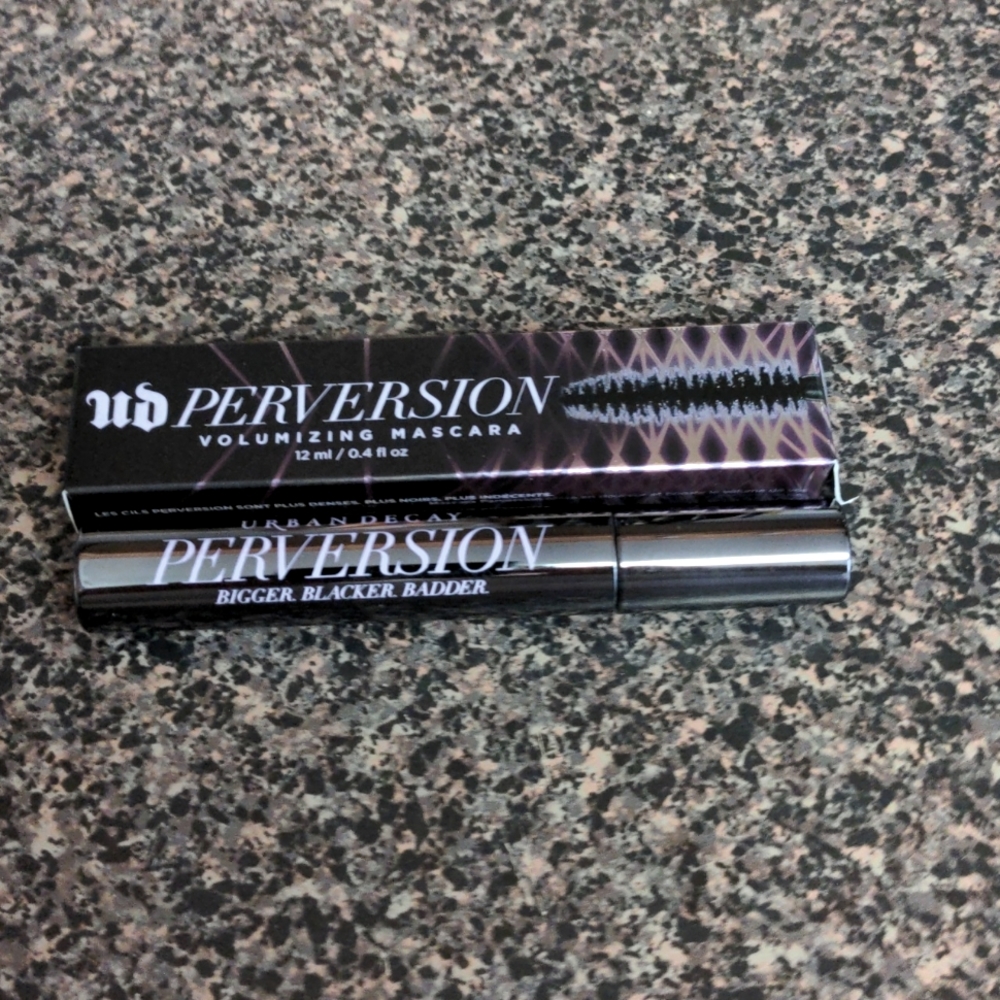 Mascara